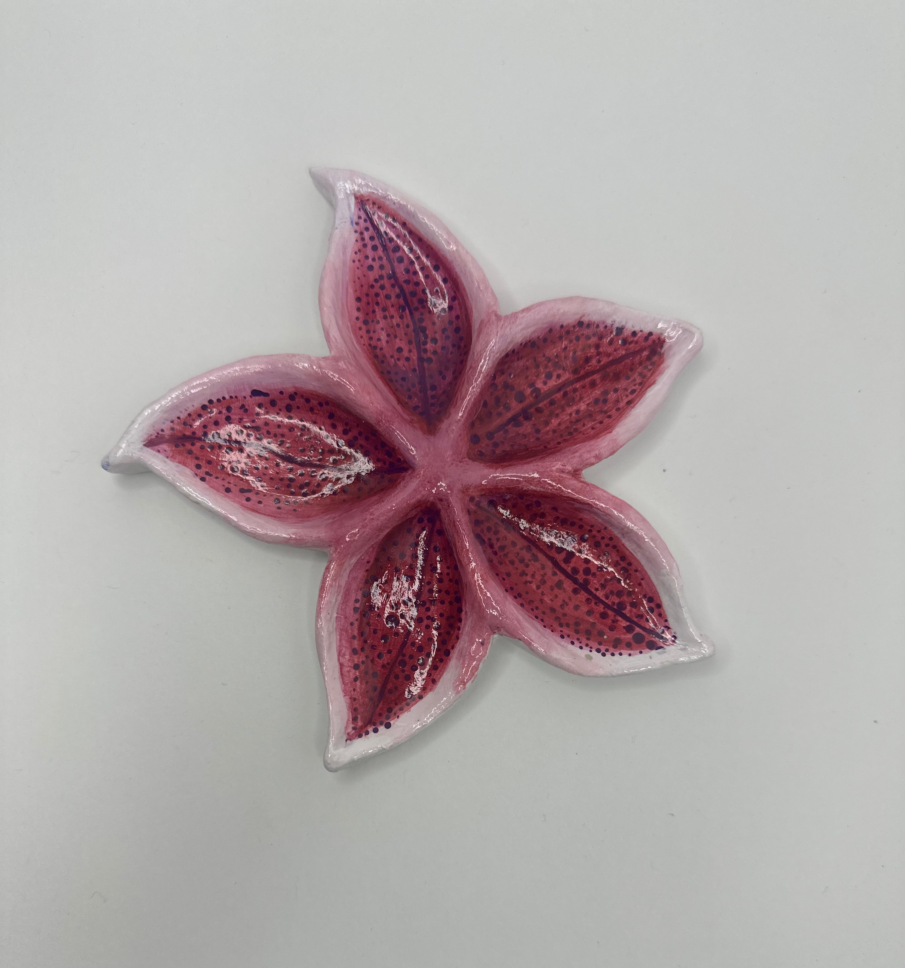Lily Jewelry Plate