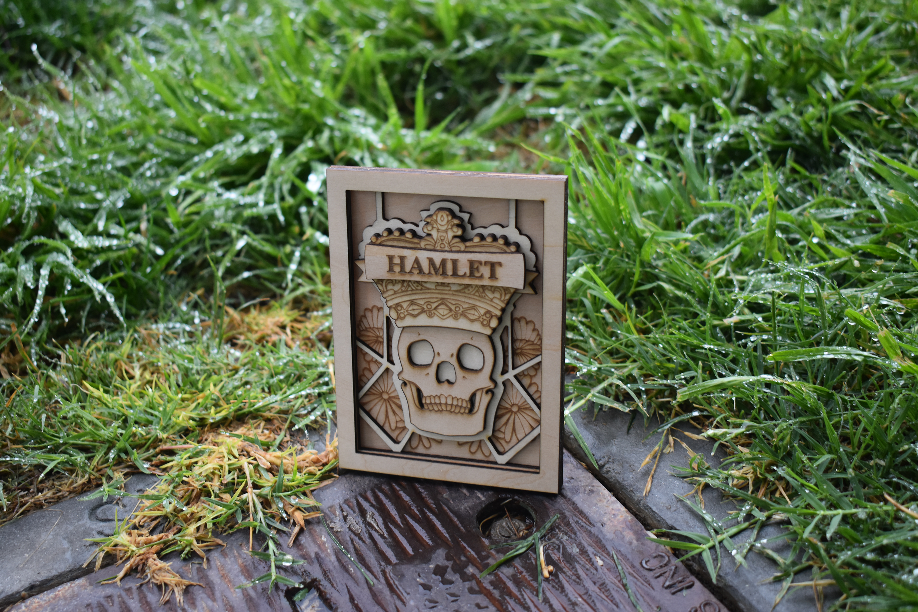 Hamlet Decor