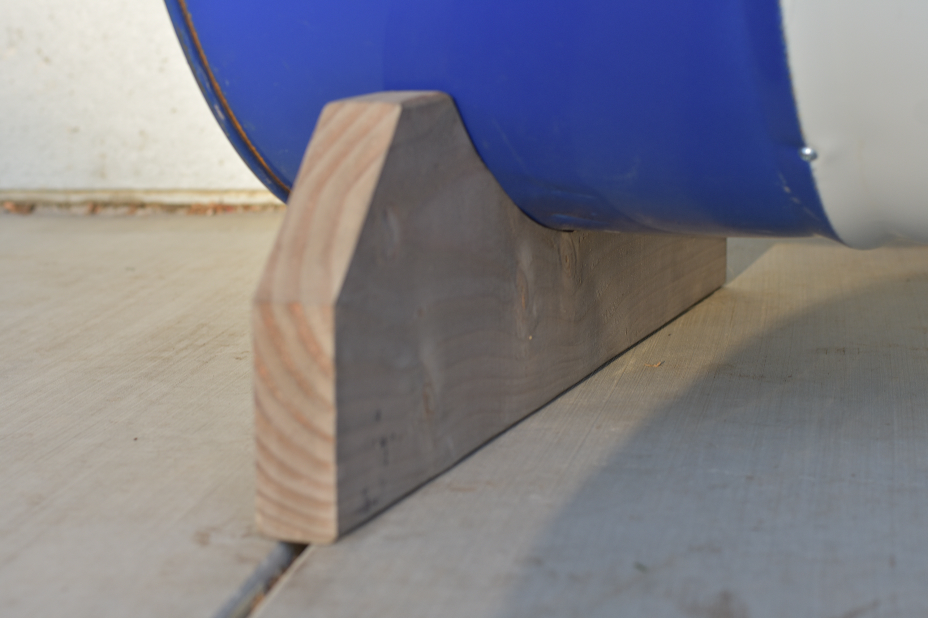 Barrel Bench